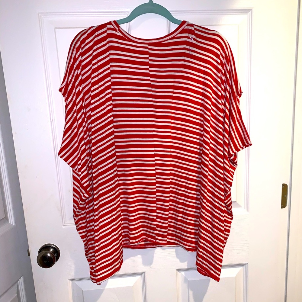 Oversized Tee - Picture 2 of 2